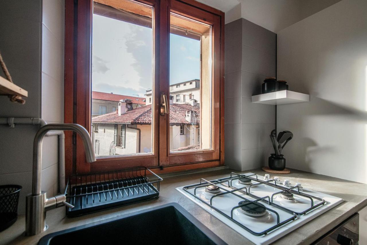 Apartment Piazza Roma By Quokka 360 - Historic Flat In The Centre Of 科莫 外观 照片