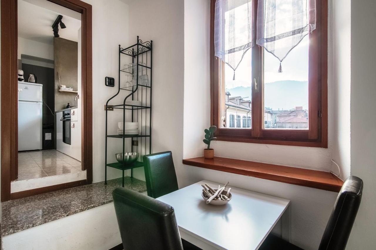 Apartment Piazza Roma By Quokka 360 - Historic Flat In The Centre Of 科莫 外观 照片